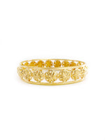 Load image into Gallery viewer, Flower Motif Bangle (18K)
