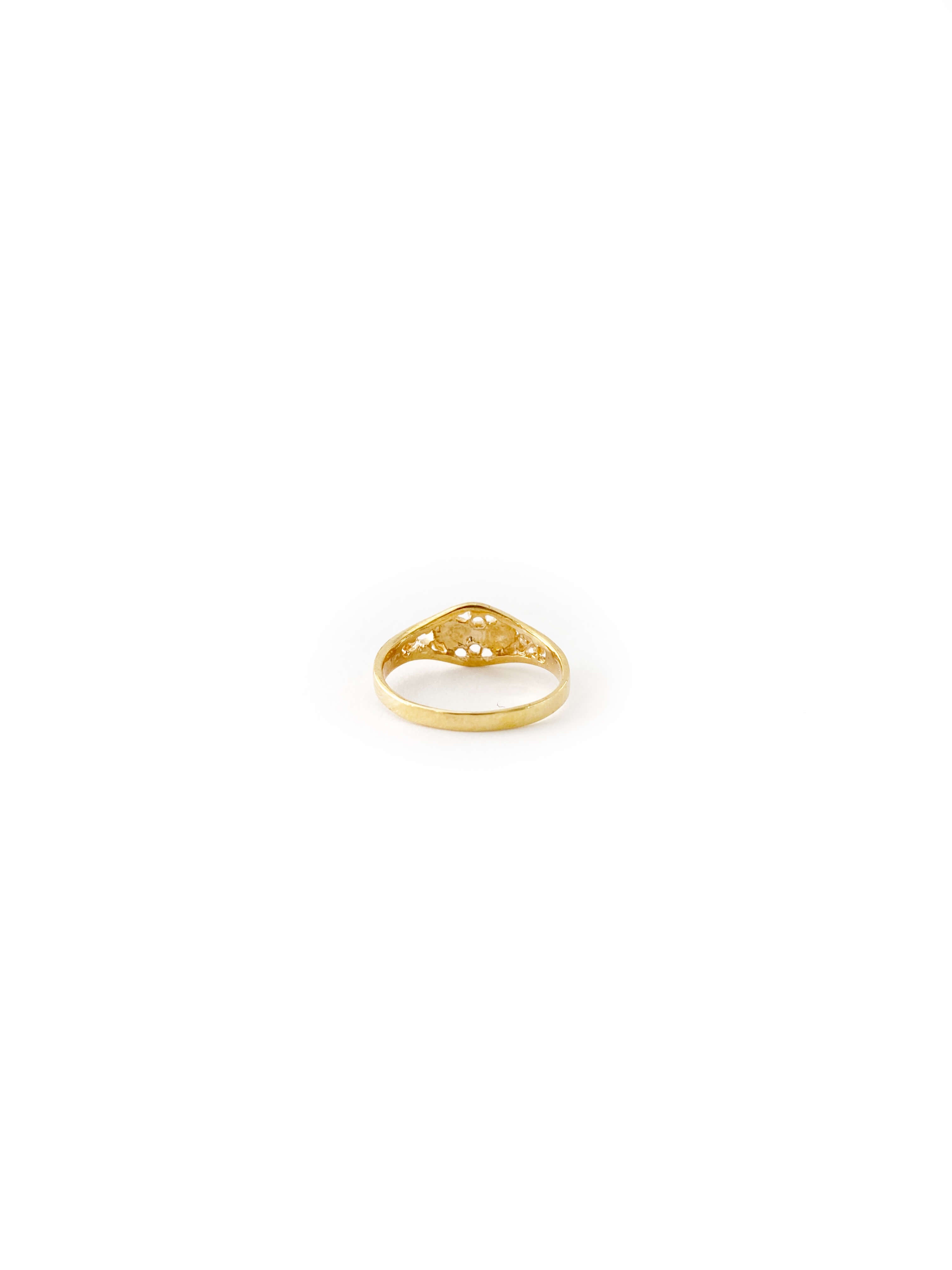 Bow Motif Ring (18K)